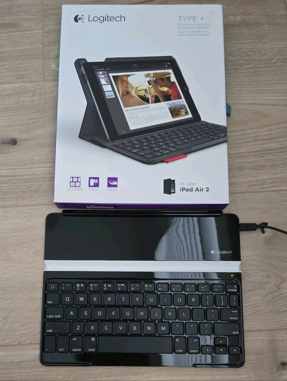 Logitech 920-006912 Type+ Case with Integrated Keyboard for iPad Air 2 - Black